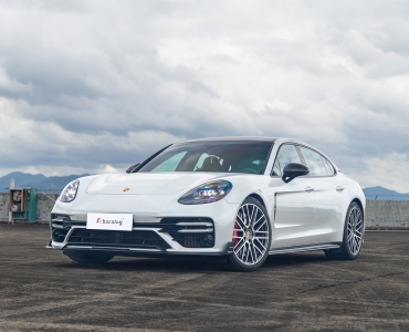 适用于保时捷Panamera 971 Turbo S 碳纤维外观套件