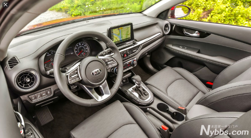 KIA FORTE INTERIOR