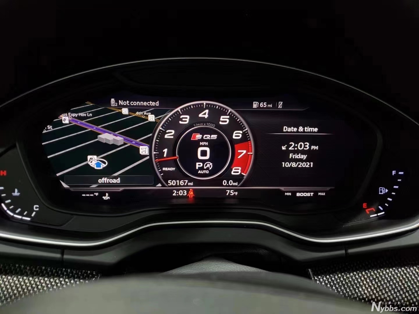 2018 Audi SQ5 Premium Plus car dashboard.jpg
